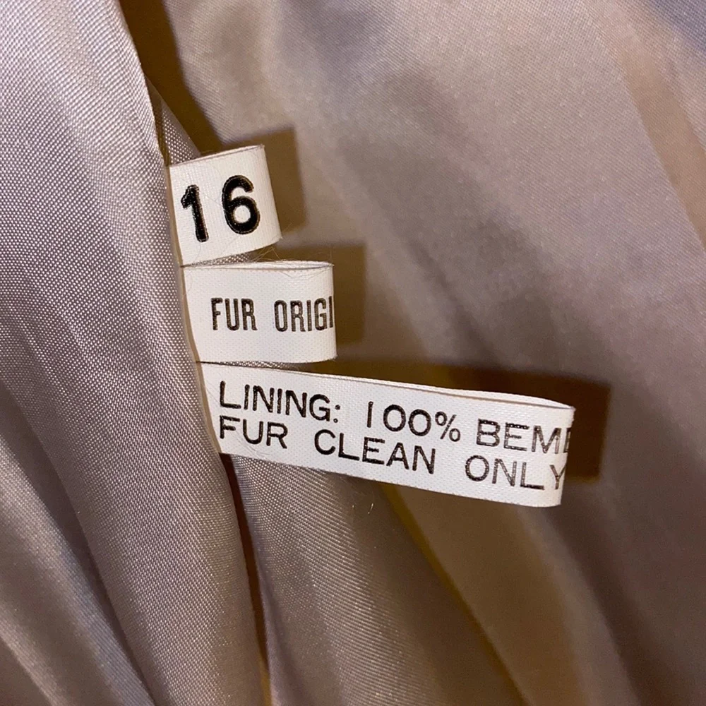 Vintage Henig Fur Coat - Size 16 - Picture 4 of 5
